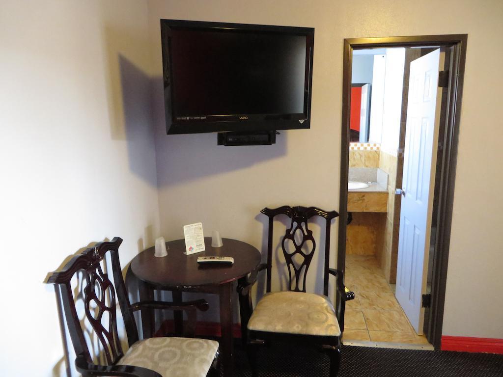 Motel New Gage